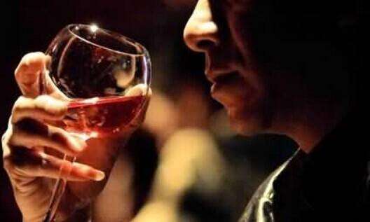 Lavina红酒：为什么有些人在喝完酒之后会脸红
